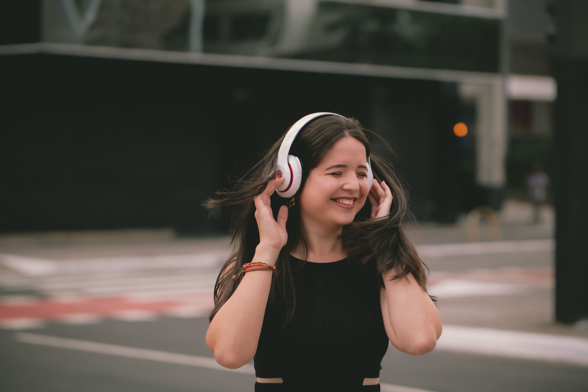 StorySong - personalizovaná písnička jako dárek na míru, profesionální nahrávací studio